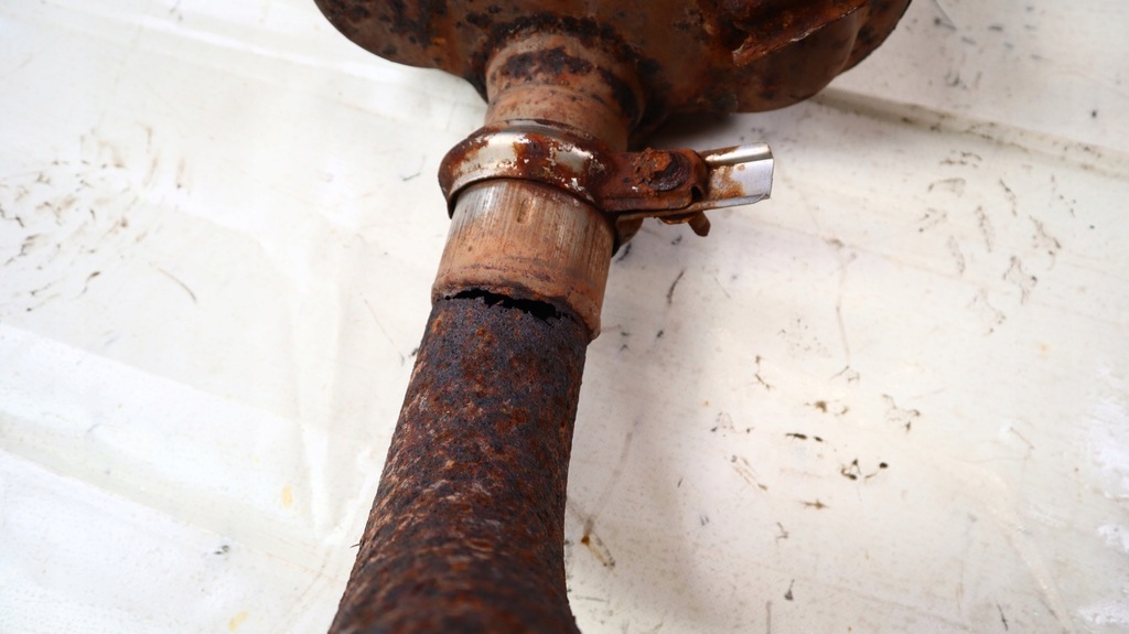 фото №7, Toyota land cruiser 200 4.5 v8 12- гаситель выхлоп труба