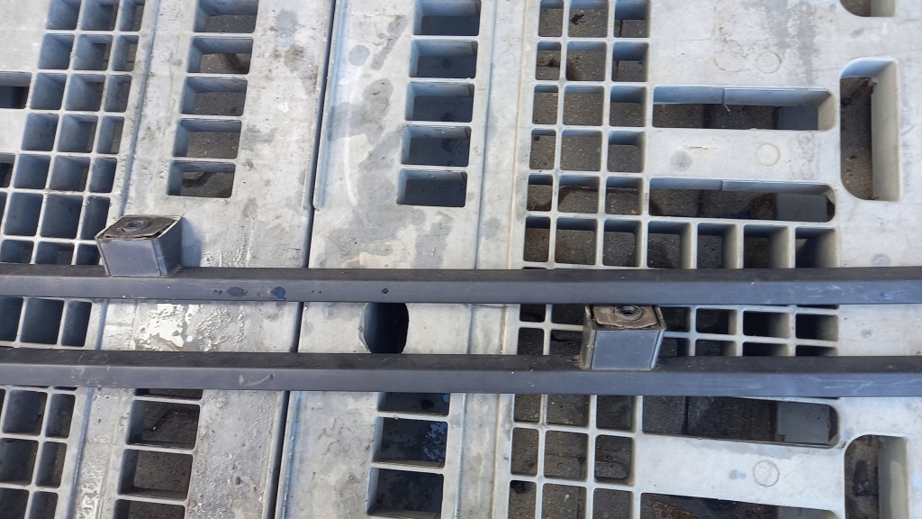 Рейлинги кровельные vw passat b5 универсал 01r Киев