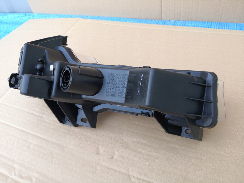 Tesla 3 противотуманная фара передний левый led 1077395-00-d Цена