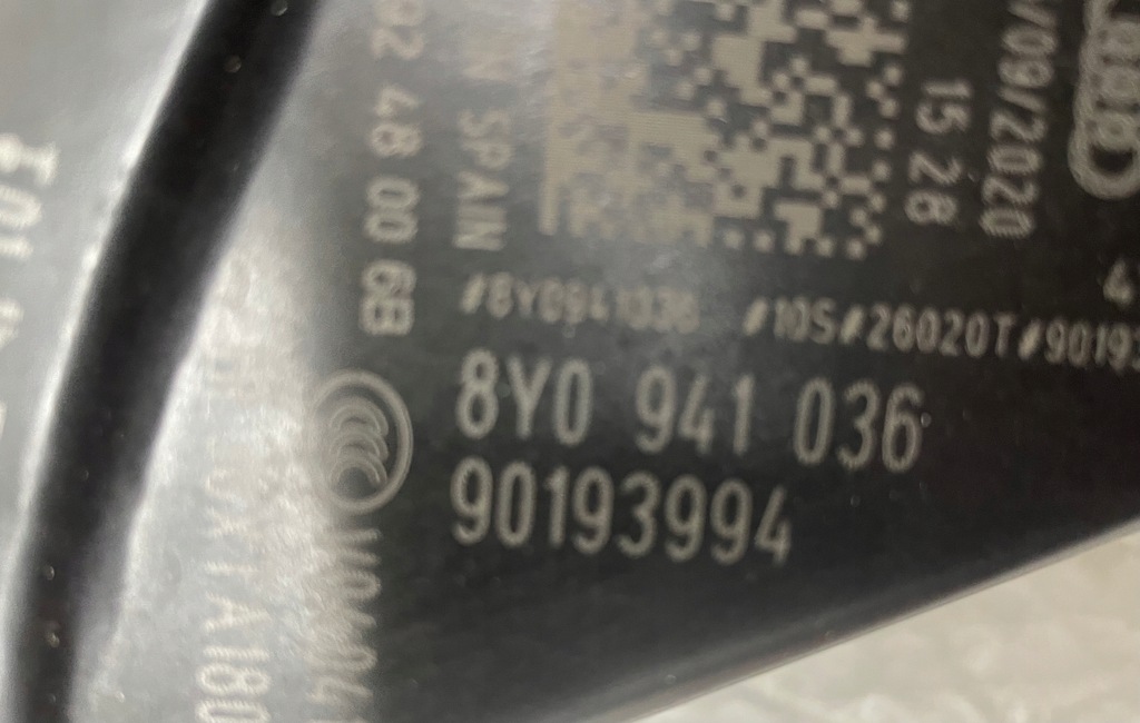 фото №10, Лампа правая передняя matrix audi a3 8y full led