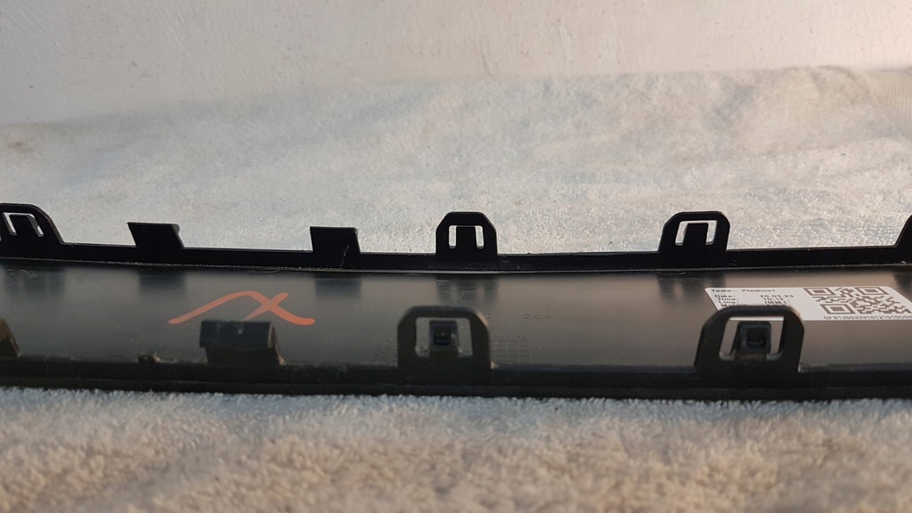 фото №10, Заглушка фаркоп буксировочный tesla model y