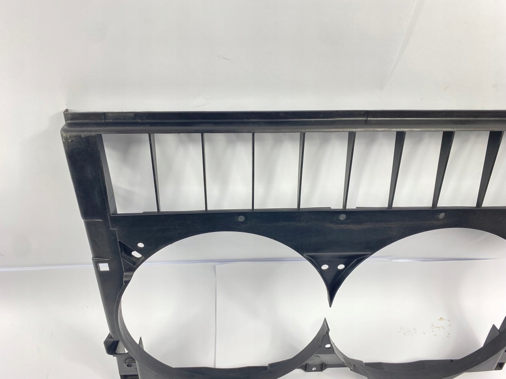 Корпус захист вентиляторів радіатора кондиціонер mercedes w140 420 500 1405051755 Зі Шроту