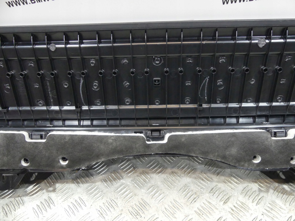 Bmw x7 g07 + lci защита край грузовой борта багажника 9493107 с Разборки