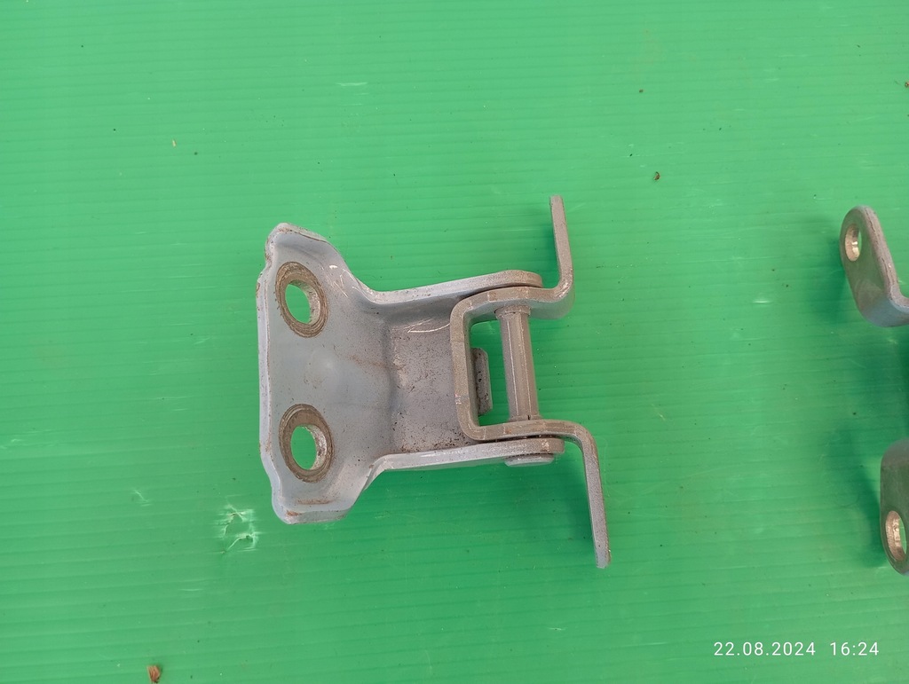 фото №7, Петлі двері opel karl 15-