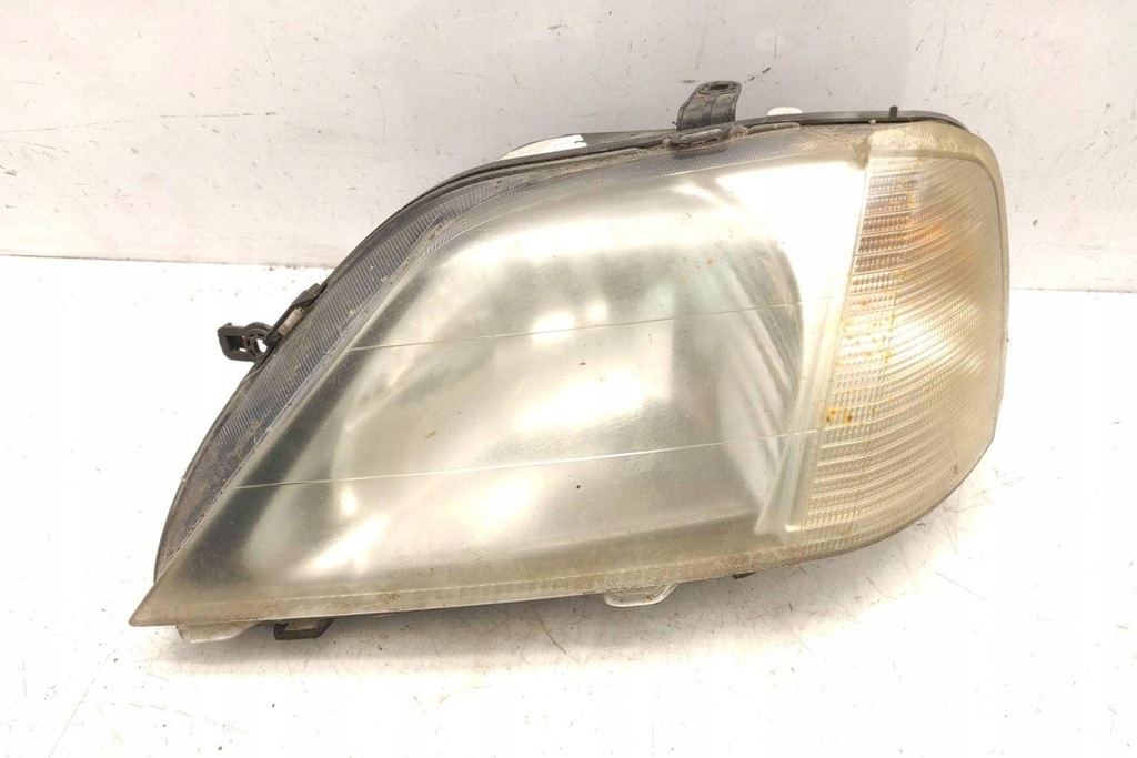 фото №8, Лампа ліва передня dacia logan ls_ 8200211005 1.39l бензиновий 55kw 2005