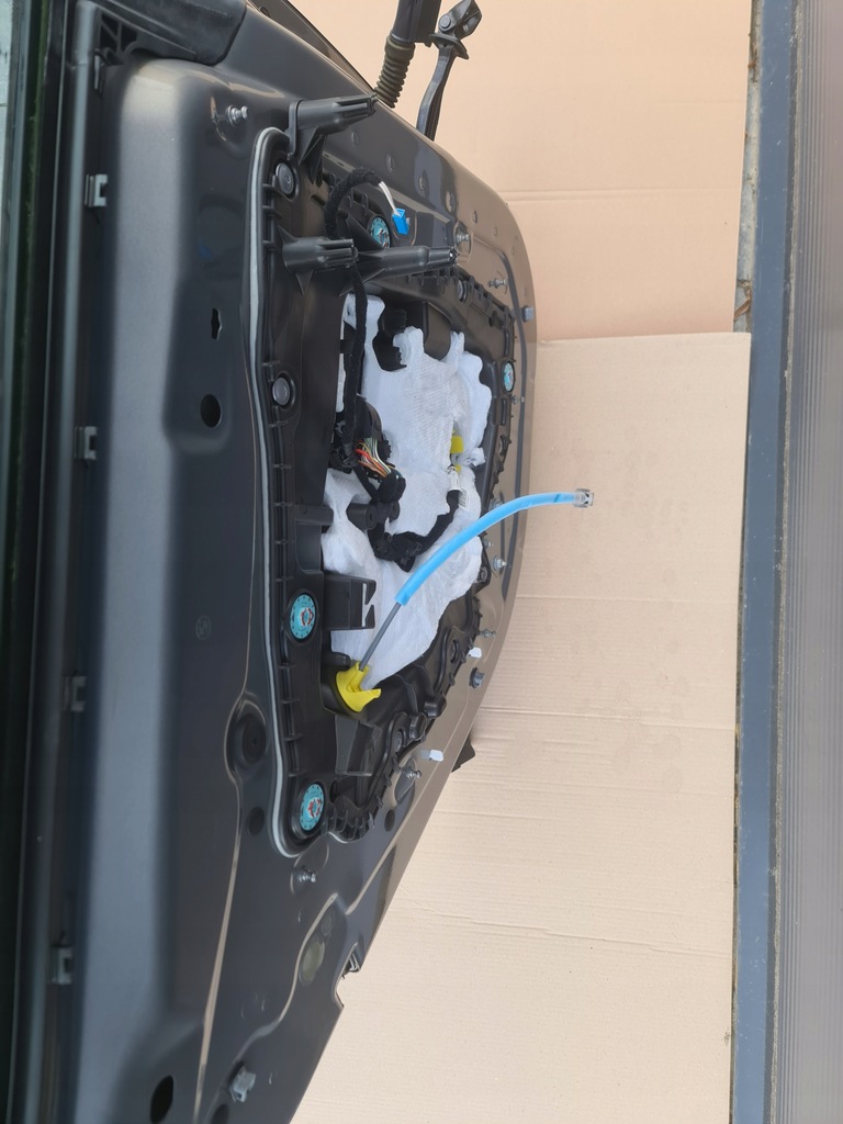 фото №14, Bmw ix i20 дверь левая левый перед задняя c4a