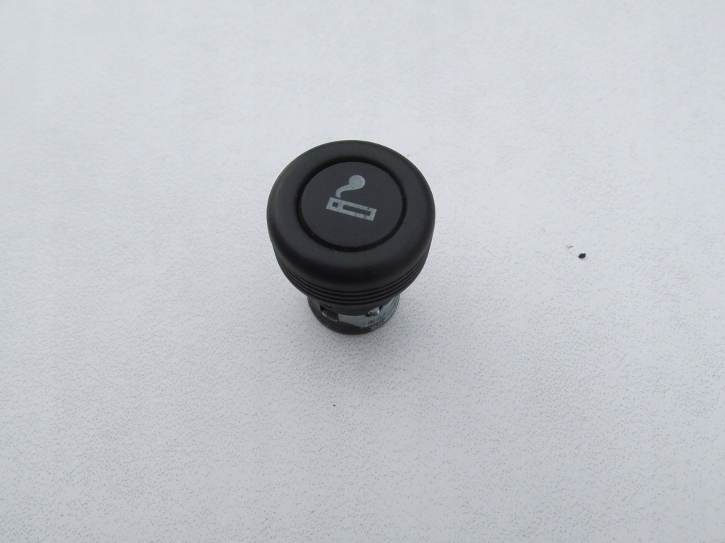 фото №1, Прикуриватель focus mk3 c-max mk2 lift 2017 rok