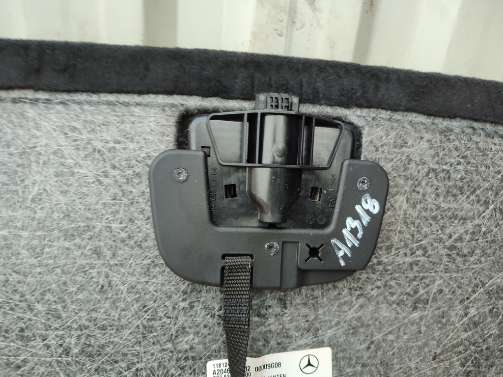 фото №9, Підлога обшивка багажника mercedes glk x204 оригінал a2046800702