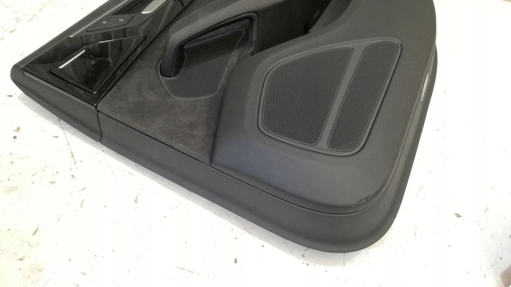 фото №9, Audi a8 4h d4 обивка дверь задняя alcantara