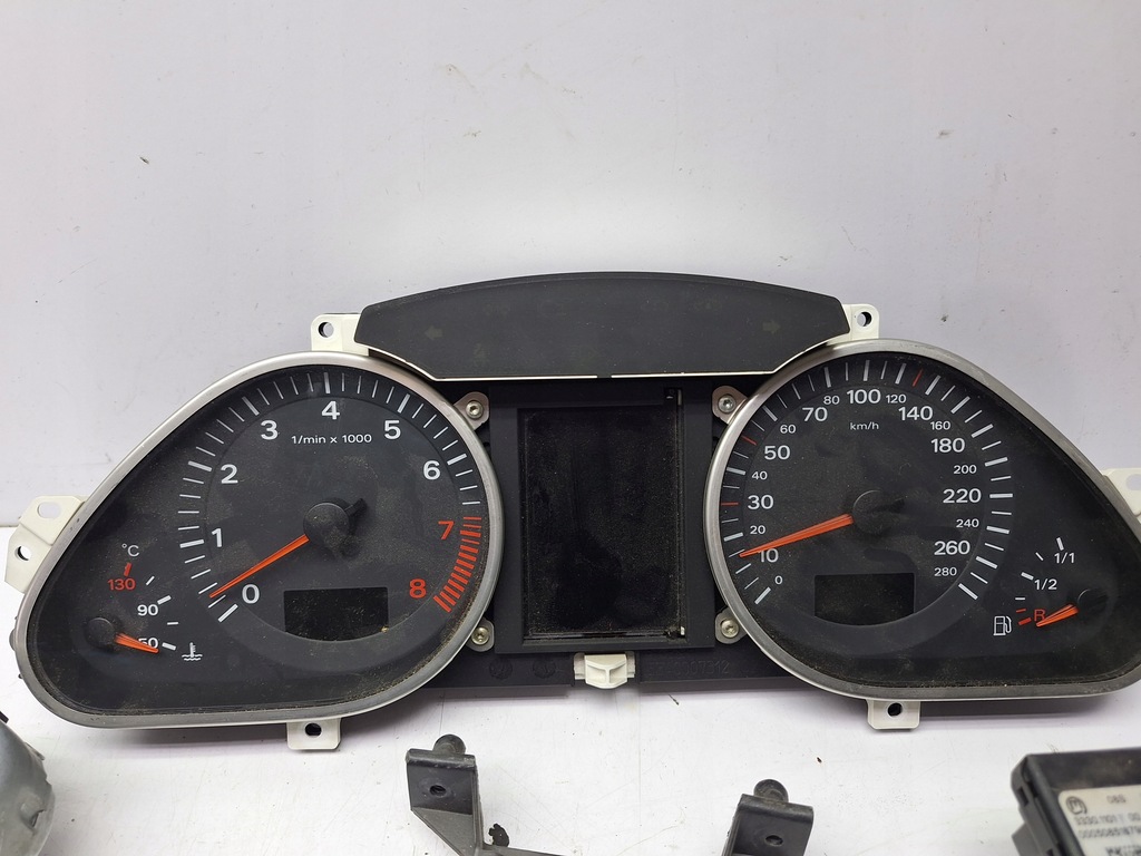 фото №12, A6 c6 quattro 4f5 набір стартовий бортовий комп'ютер лічильник 3.2 v6 fsi auk