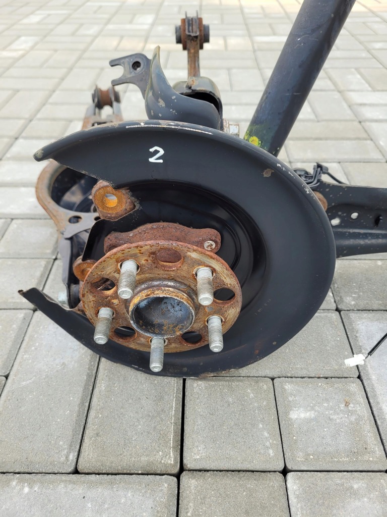 фото №7, Підвіска правий задня toyota prius iv комплект поворотний кулак амортизатор важіль