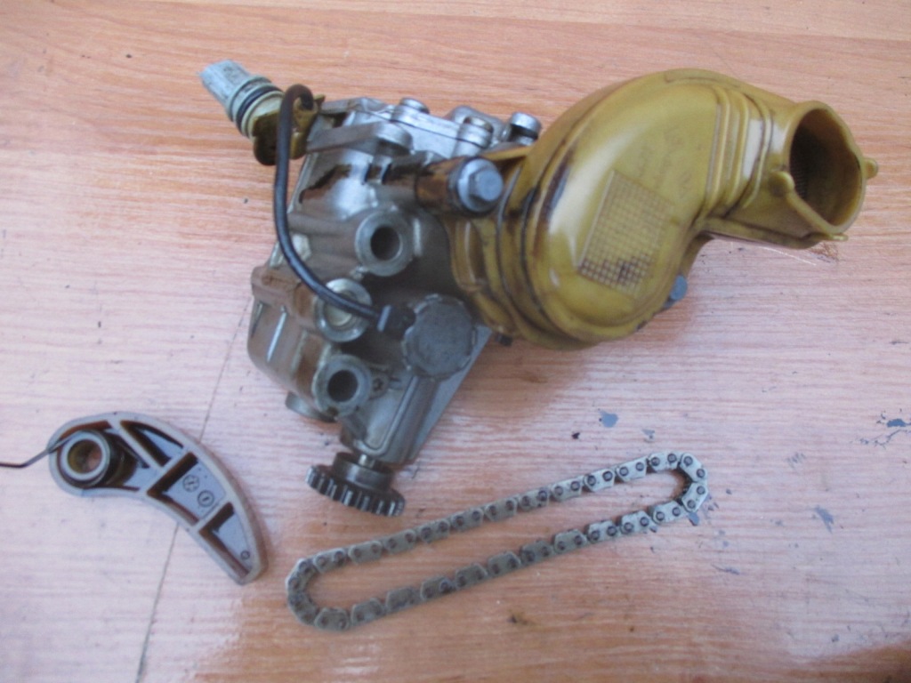 Renault 1.2 tce nissan dig-t датчик клапан вала распределительного вала впускной  130415796r Оригинал