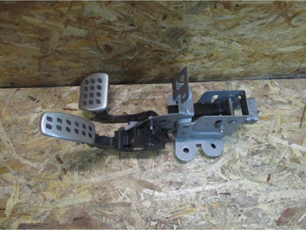 фото №1, Megane iv rs 1.8 tce педали автоматическая коробка передач europa