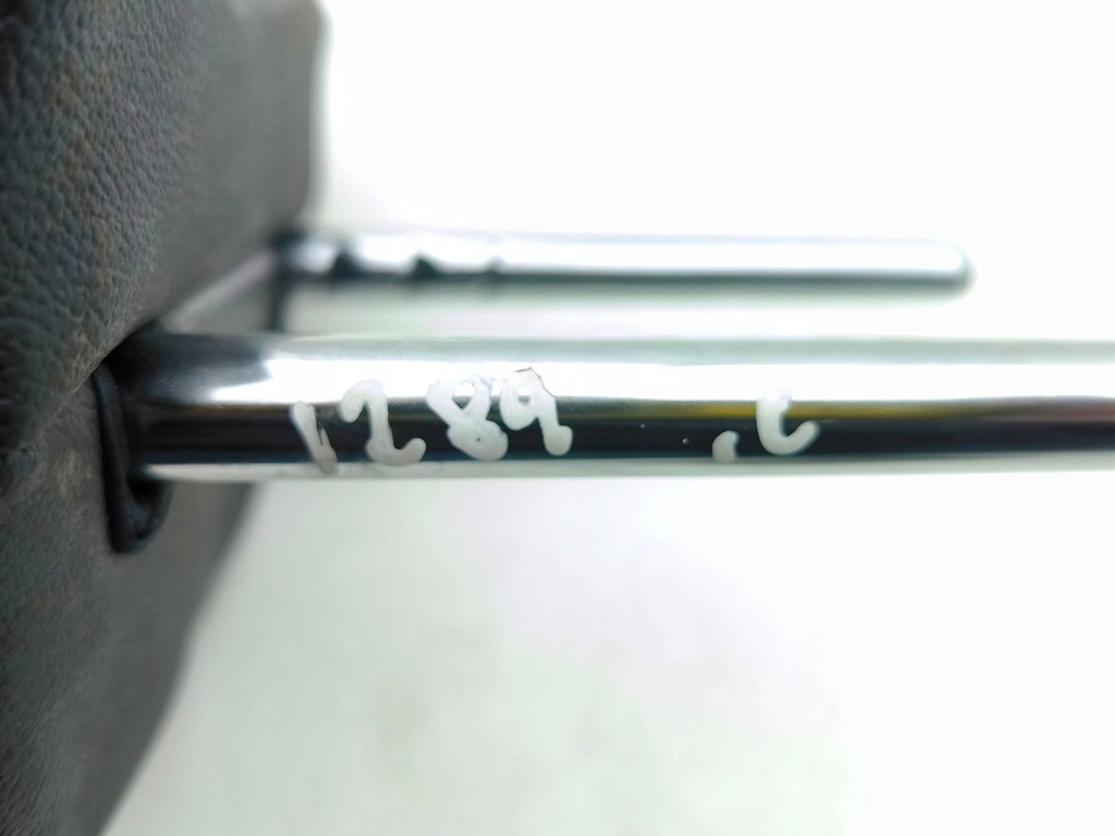 фото №9, Kia niro 2020 підголівник задній