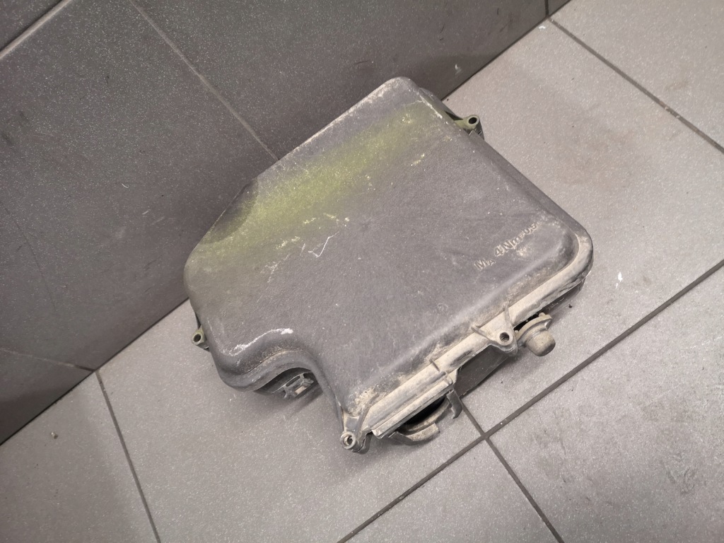 фото №1, Корпус блок управления audi a6 c5 eu 8d1907355b