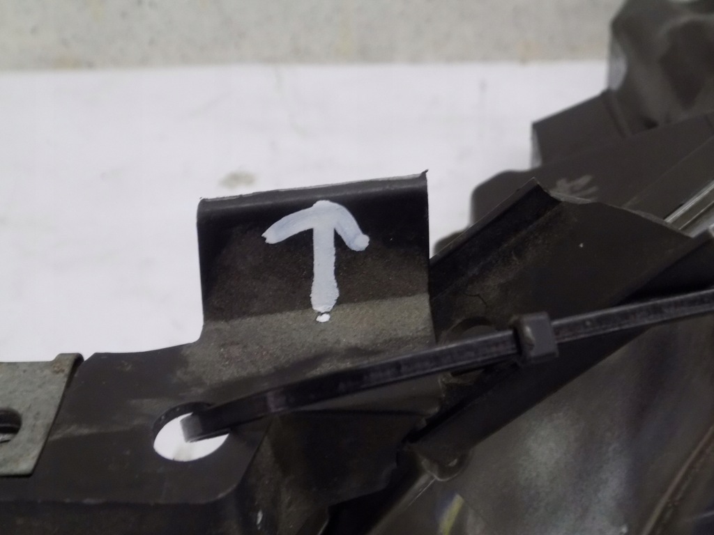 фото №6, Лампа левый перед mazda vi 6