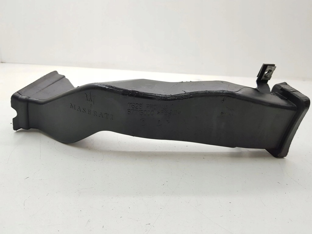 фото №6, Maserati quattroporte 2004 часть трубы впуска воздуха