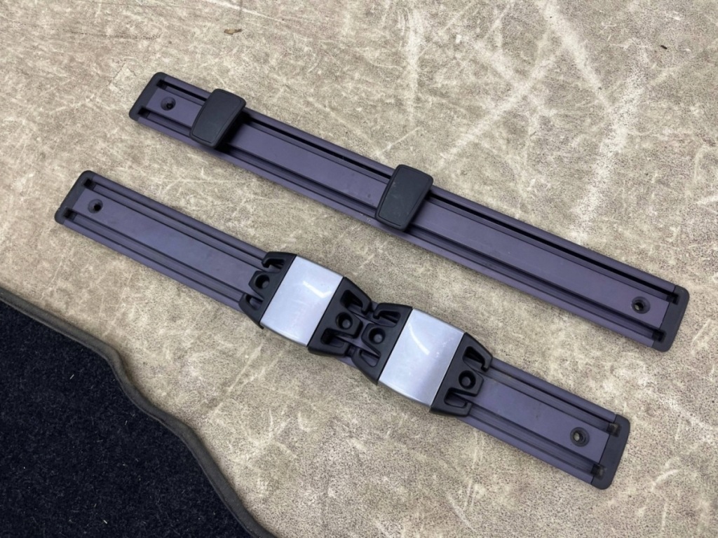 Обивка opel zafira b 05-14r. обшивка обшивки багажника вкладыш мат с Разборки