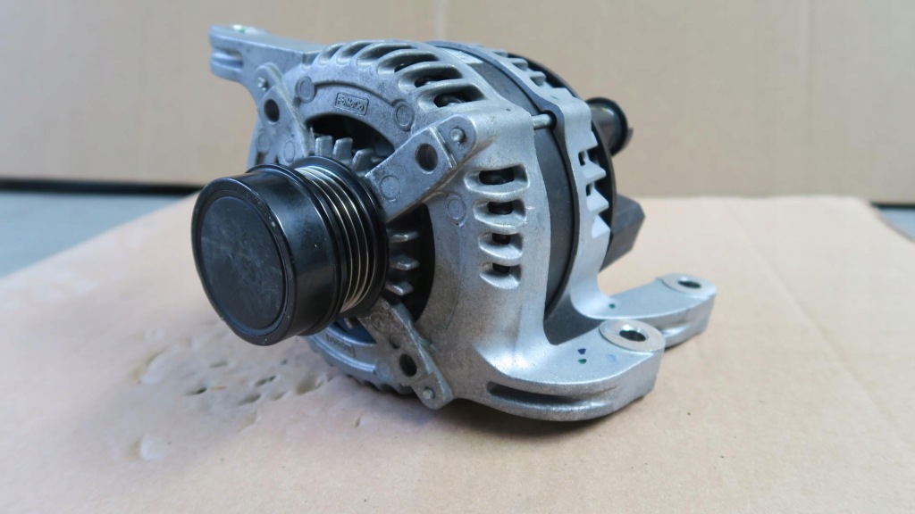 фото №1, Генератор ford escape mk4 2.0 ecoboost