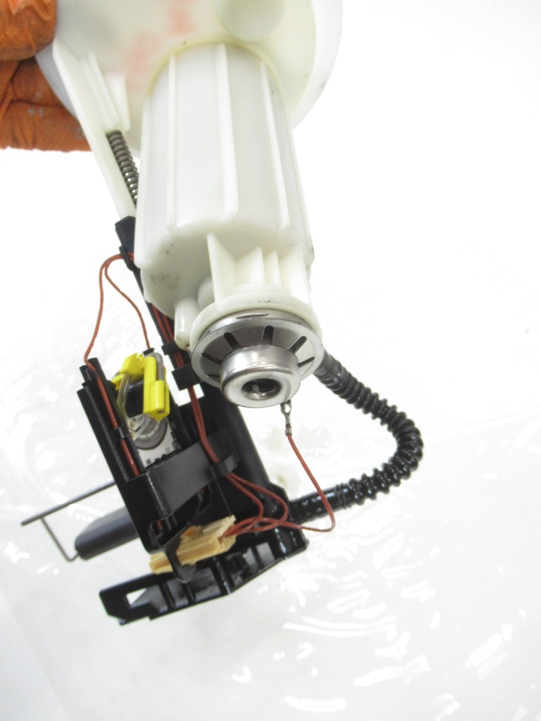 фото №8, Датчик рівня пального bmw e60 e61 e63 m54 n62