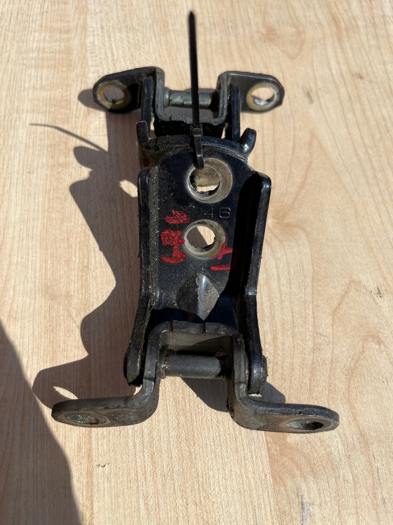 фото №5, Patrol gr y61 05r 3.0 петли левый задняя