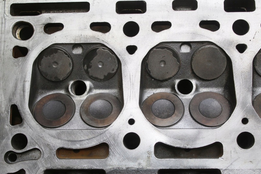 фото №13, Головка двигуна renault megane ii rs espace 2.0 t f4k