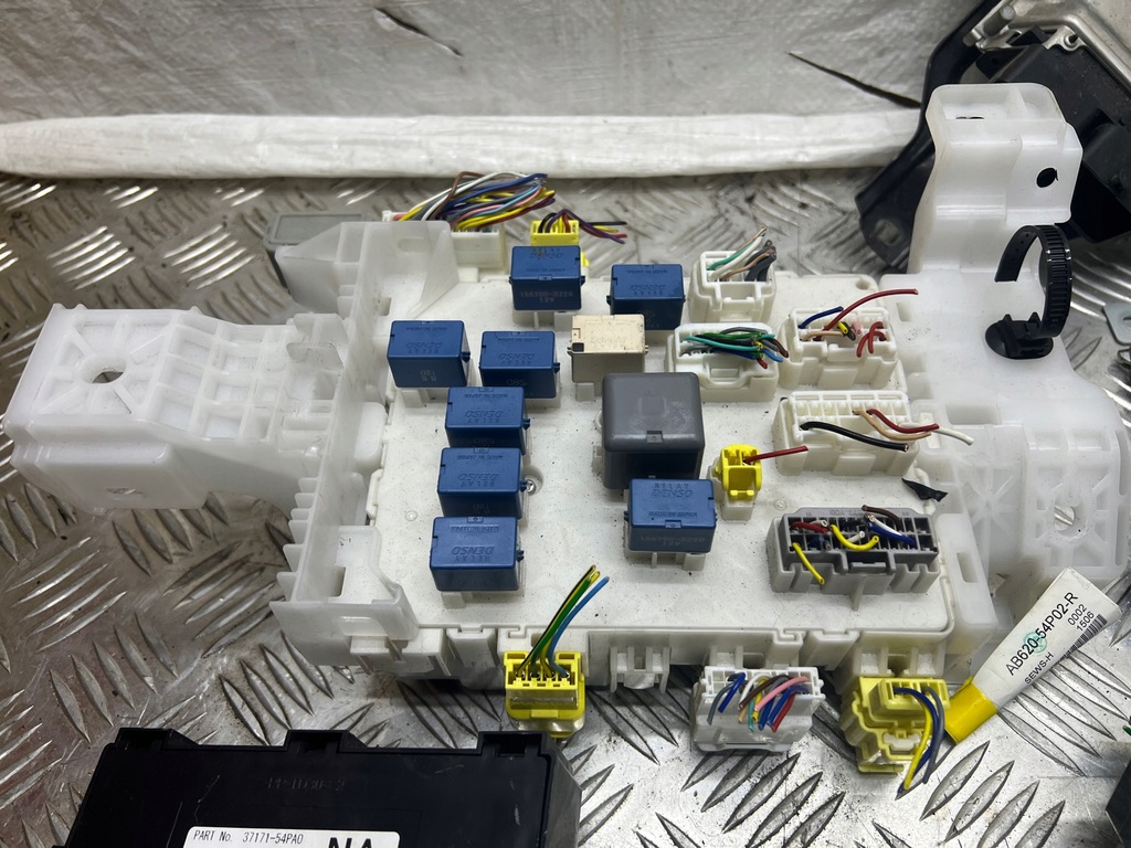 фото №9, Suzuki vitara iii 1.6b набір стартовий бортовий комп'ютер imo ключ запуск стоп