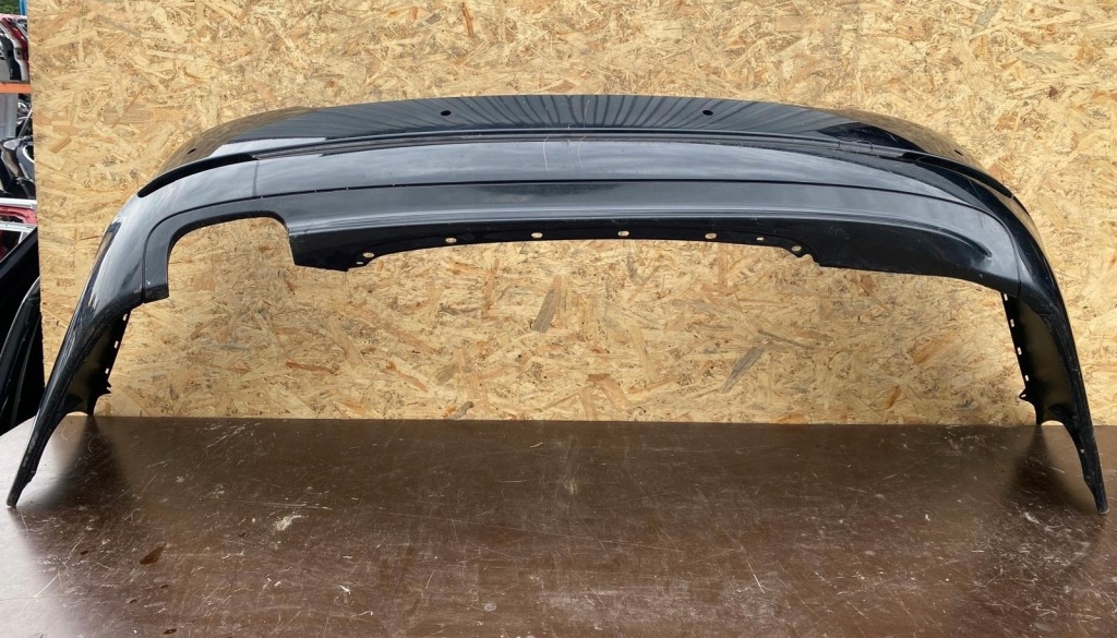 Бампер задня задній bmw v 5 f10 sedan Зі Шроту