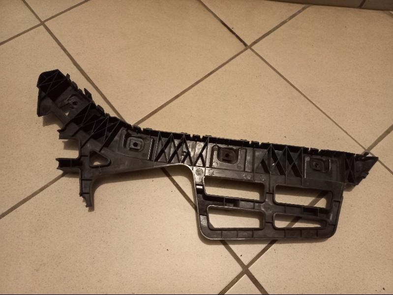 фото №8, Напрямна бампера задній правий hyundai i30 iii kombi