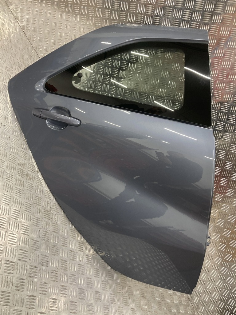 фото №1, Дверь правый задняя toyota aygo x 22- 1k3