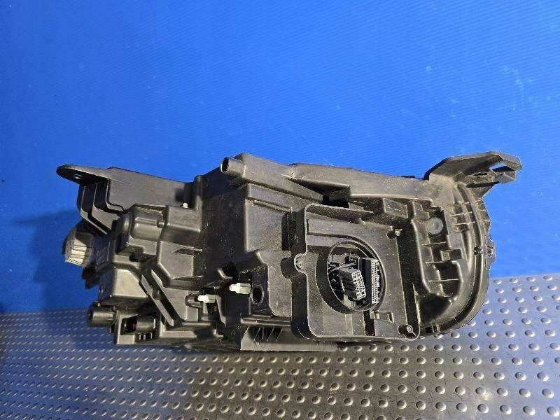 Volvo xc90 2 рестайлинг  19- full led 32404715 фара передняя перед левая с Разборки