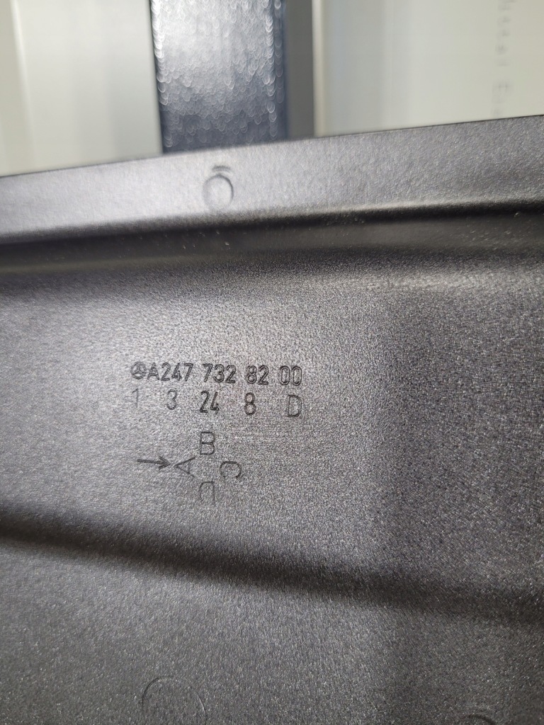 Дверь правое  задний задняя правое  mercedes glb w247 a247 a2477328200 Цена