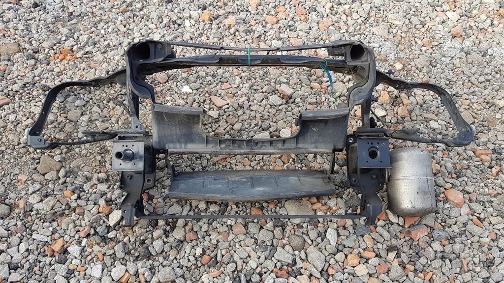 фото №1, Передний pas усилитель mercedes r w251