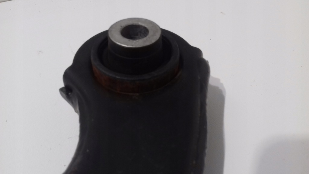 фото №2, Lexus ux рычаг задний левый