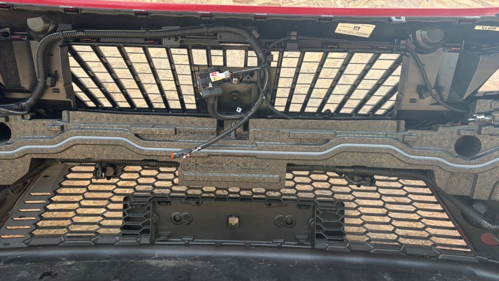 Peugeot 408 2 p54 gt line бампер перед 6 x pdc под камера 1 ночь vision Доставка