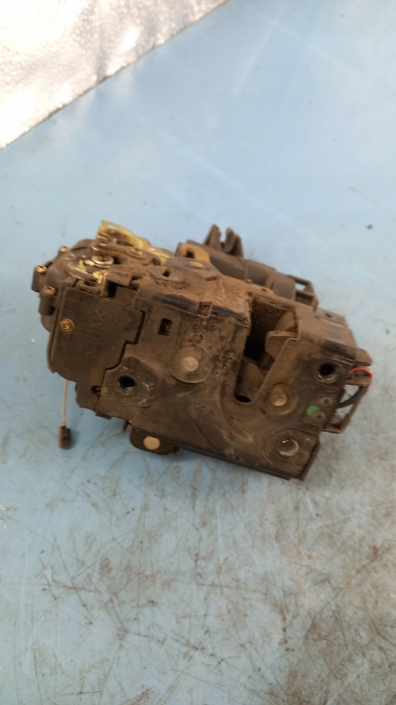 фото №4, Замок лівий задня skoda octavia 1.9tdi 02r