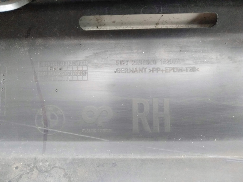 фото №8, Порог молдинг накладка правый bmw x1 e84