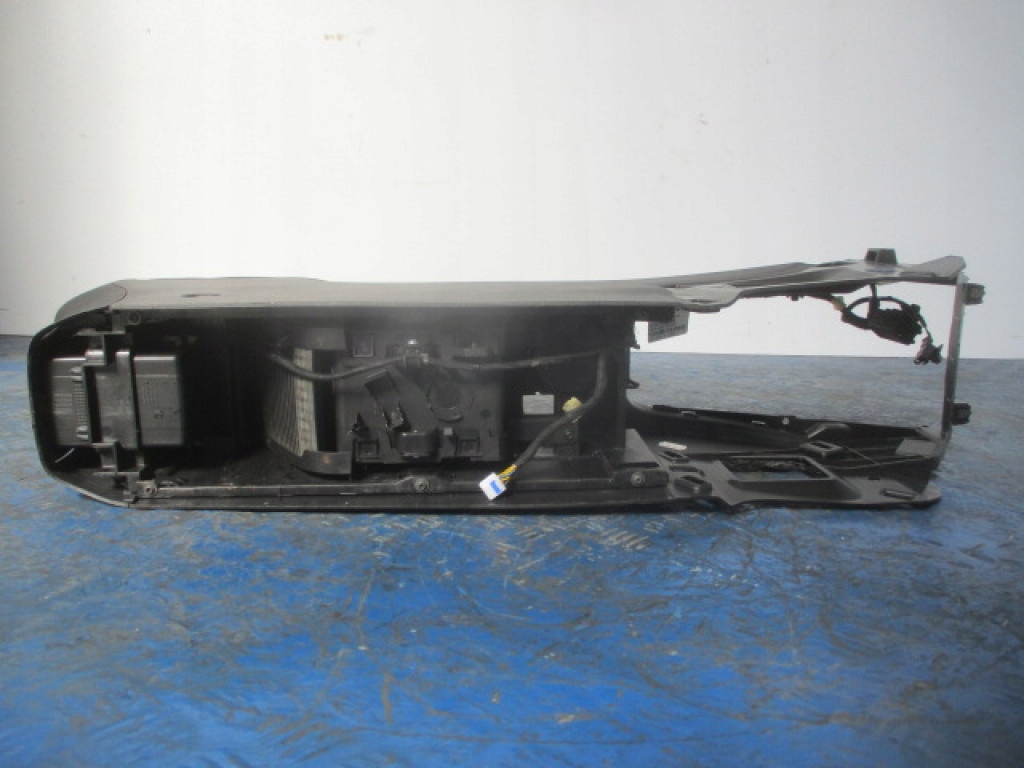 фото №5, Opel astra j 5d хэтчбек консоль средняя туннель подлокотник