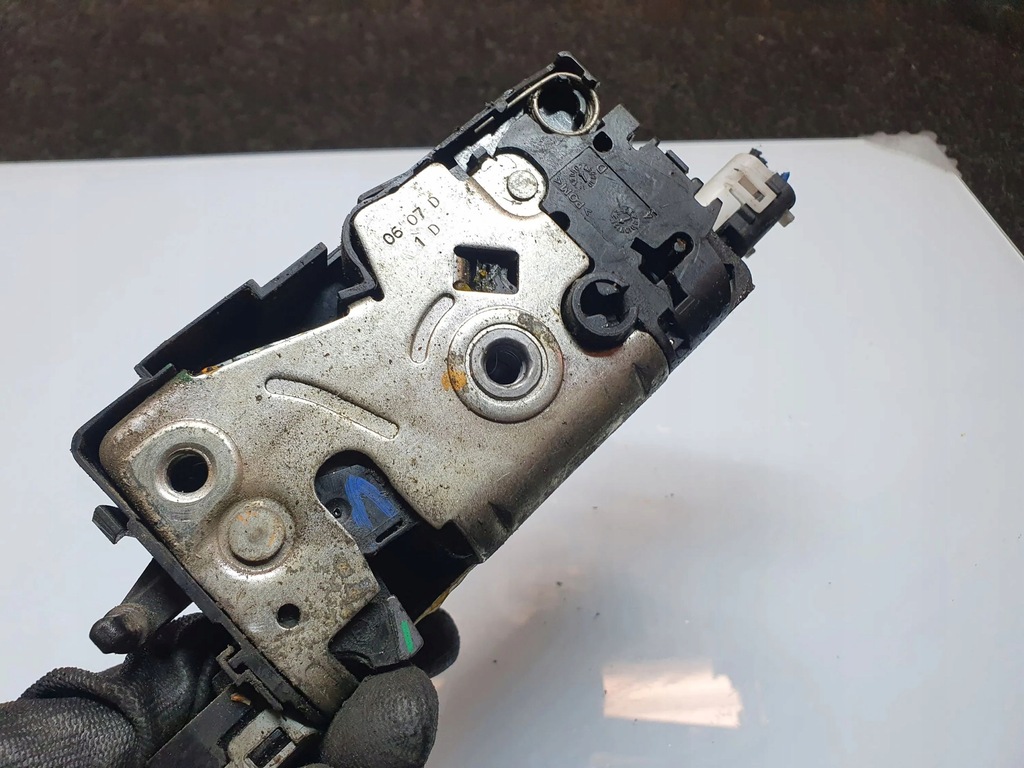 фото №9, Peugeot 207 2007 замок двері передніх