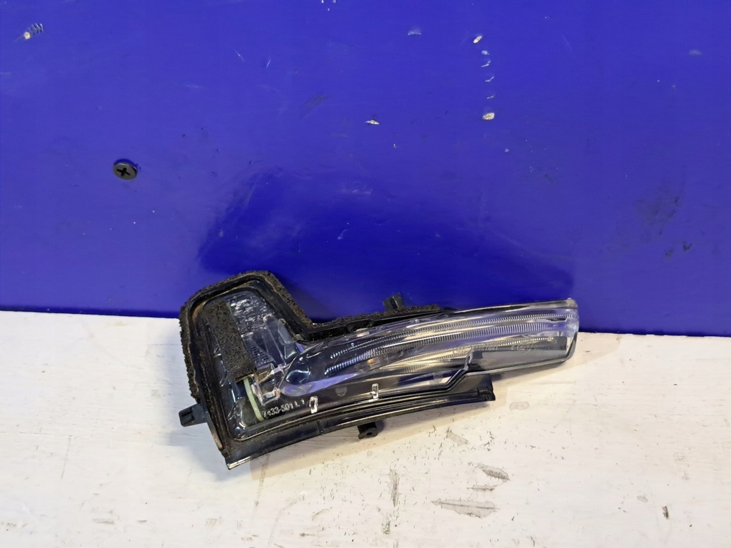 фото №1, Volvo xc90 2019 поворотники