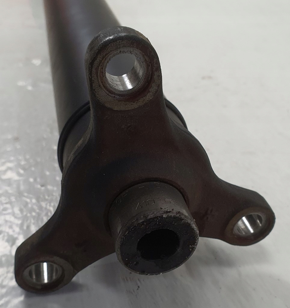 фото №3, Wał привідний mercedes w204 2.2 cdi 2044100616