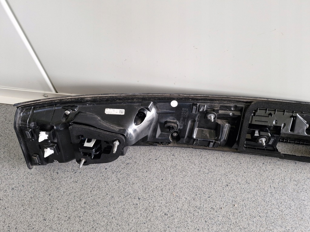 фото №10, Накладка лампа задняя vw taigo 2g7945093