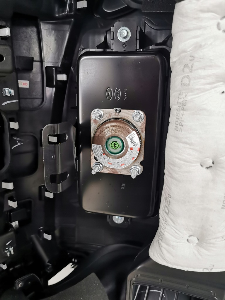 фото №6, Приборная панель консоль hyundai kona