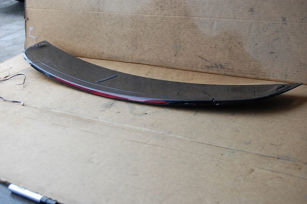 фото №1, Tesla x спойлер спойлер крышки 1048429-00-b