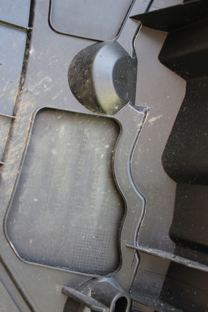 фото №6, Крила перед передній правий jaguar i-pace x590