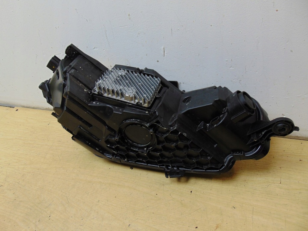 фото №12, Лампа левая перед audi a5 8w6 led laser 8w6941085 europa