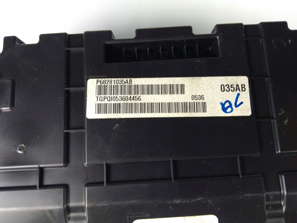 фото №6, Dodge challenger hellcat 15+ приборная панель спидометр