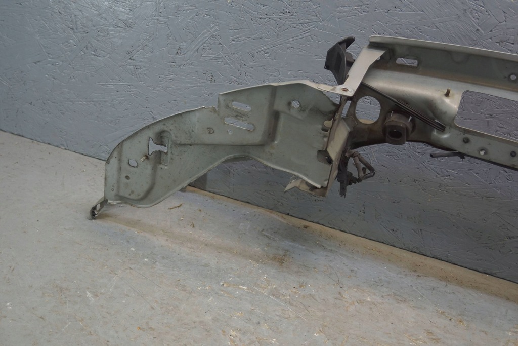 фото №13, Pas передній верхній підсилювач volvo s40 ii lift ż242