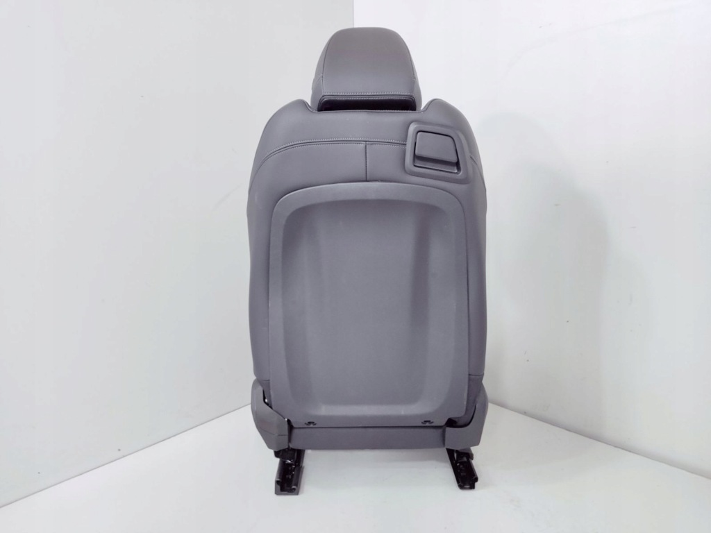 фото №10, Bmw 4 g22 g23 g24 g26 2023 набір обладнання салону lhd