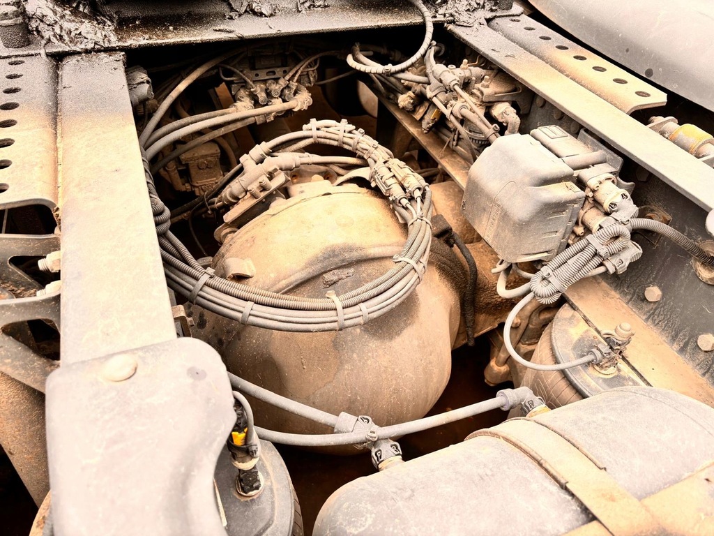 фото №5, Scania ntg балка моста мост